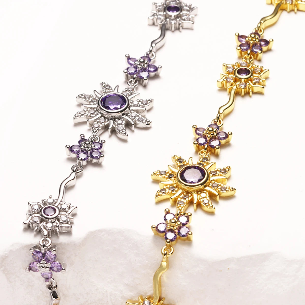 Sunflower Bracelet Sun Bracelet with Shiny Zirconia Holiday Gift for Travel Vacation Wear Essential Fashion Item for Going Out